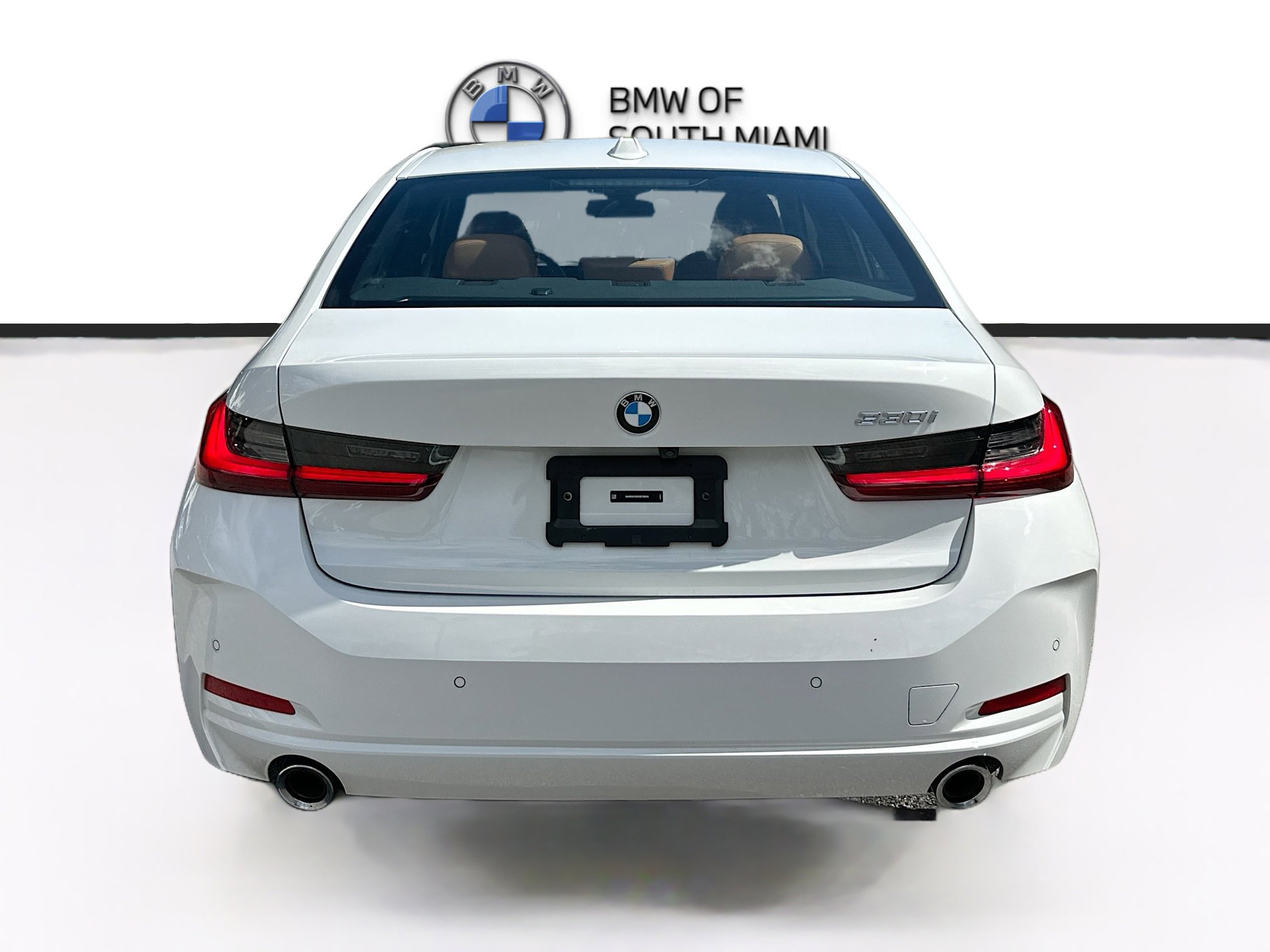 Certified 2025 BMW 330i Sedan w/ M Sport Package image 6