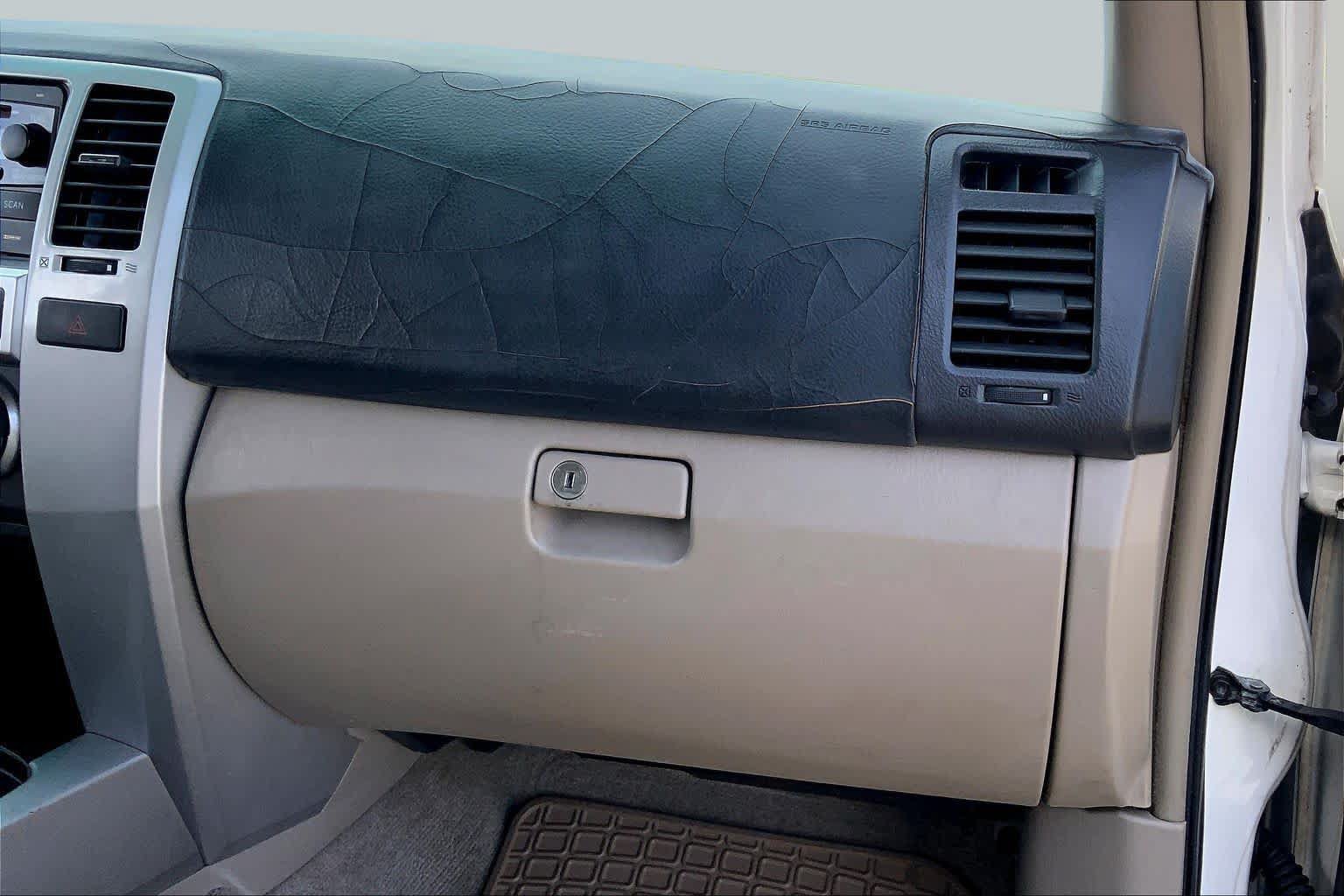 Used 2005 Toyota 4Runner SR5 RWD image 17
