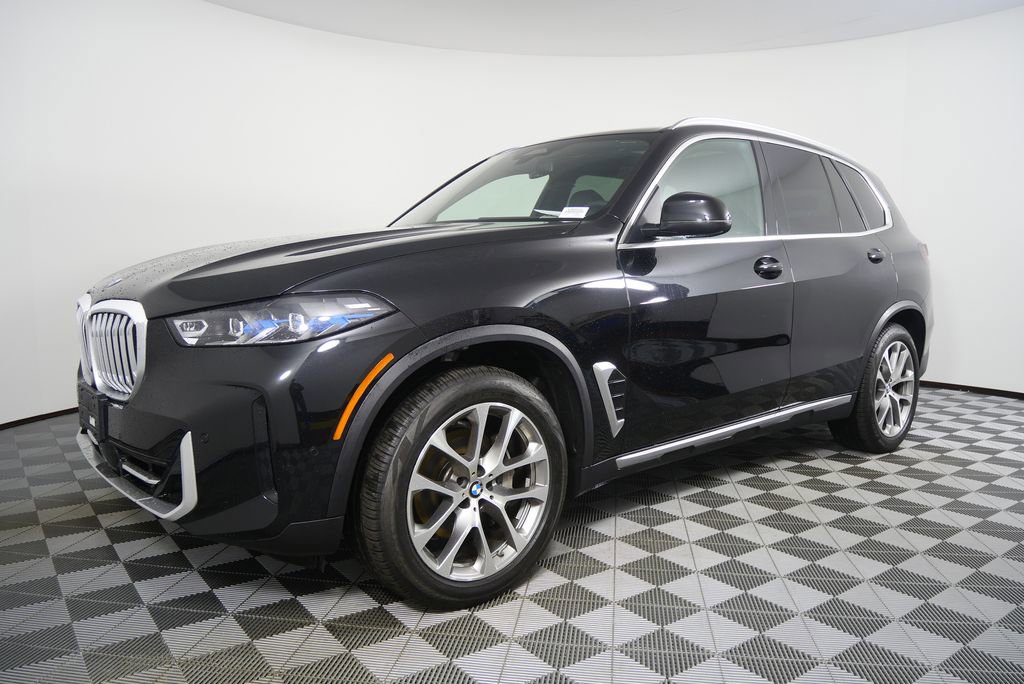 Certified 2025 BMW X5 xDrive40i w/ Premium Package image 8