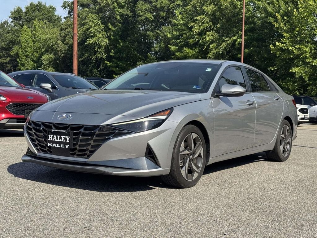 Used 2023 Hyundai Elantra Limited FWD image 26