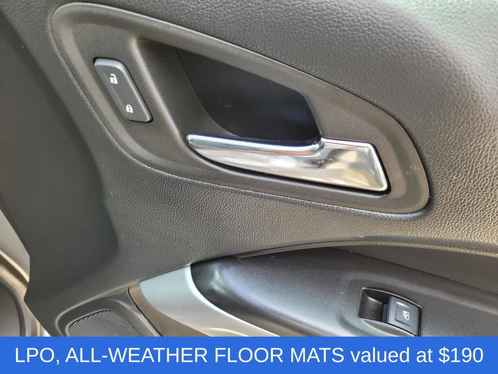 Used 2022 Chevrolet Colorado LT w/ LT Convenience Package image 9