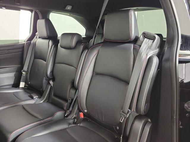 Used 2025 Honda Odyssey Sport-L image 13