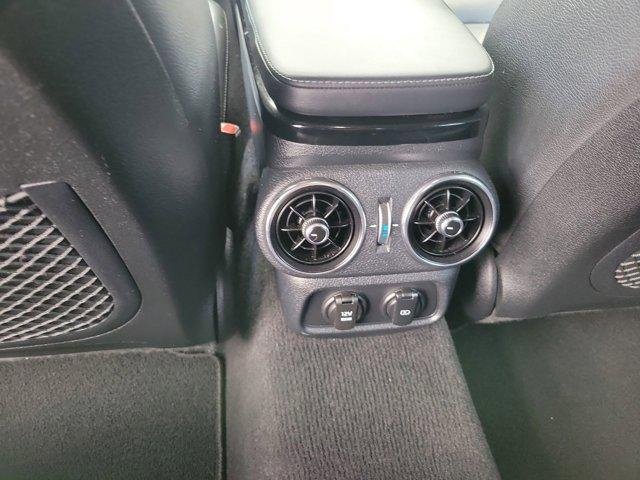 Used 2019 Kia Stinger Base image 13