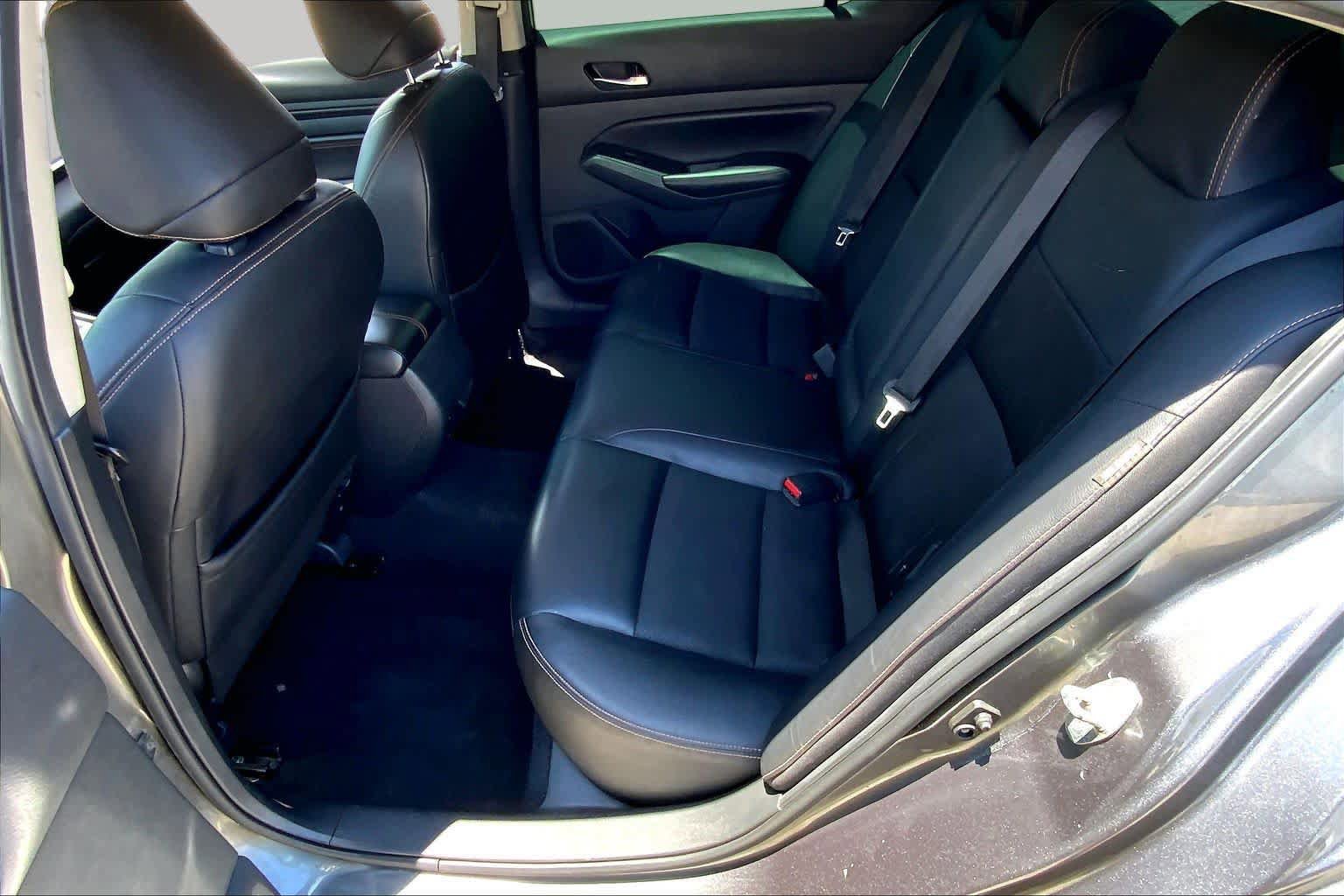 Used 2021 Nissan Altima 2.5 SR FWD image 21
