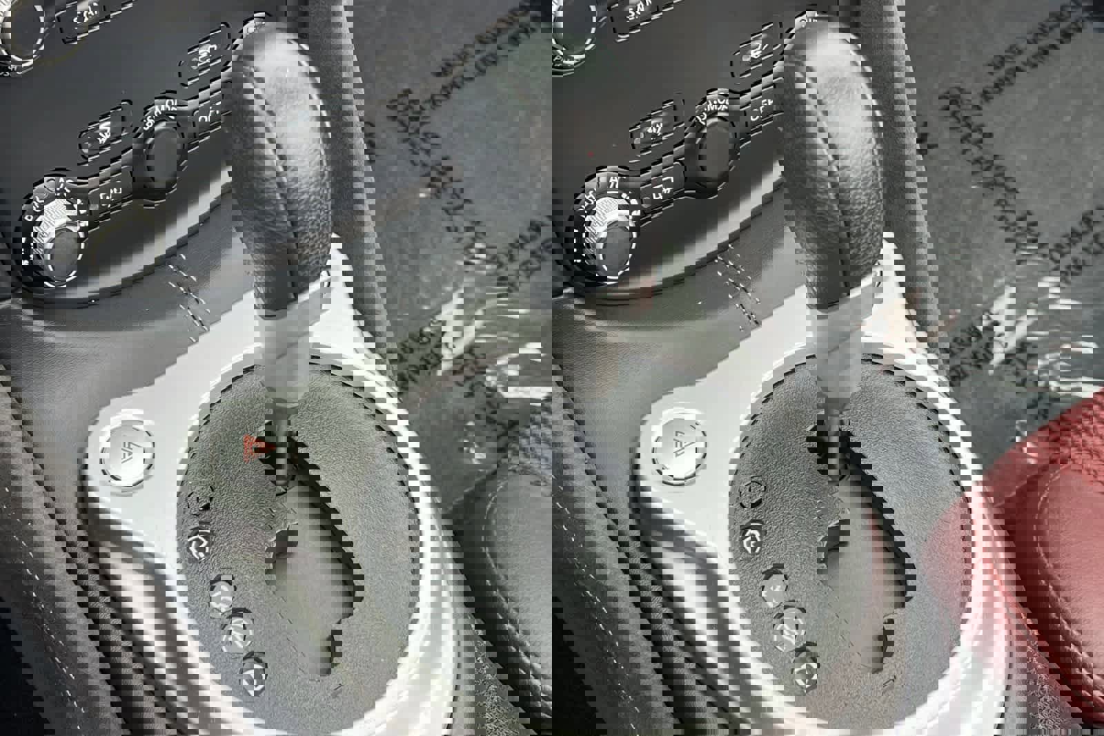 Used 2015 Nissan 370Z Touring Sport image 23