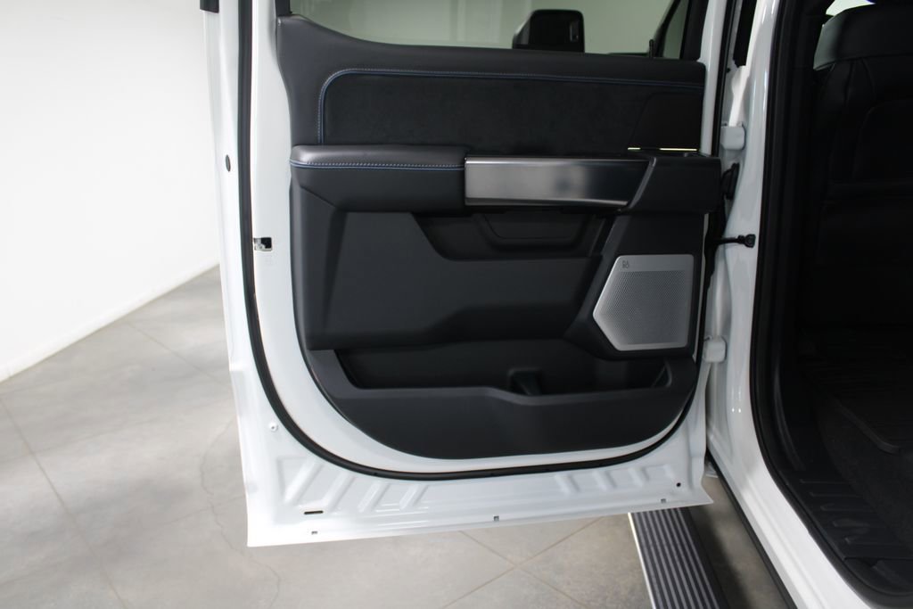 New 2026 Ford F250 Platinum image 29