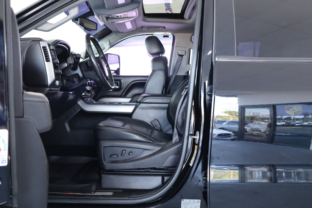 Used 2015 Chevrolet Silverado 2500 LTZ image 15