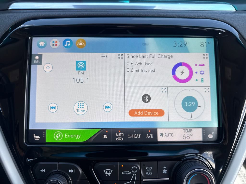 Used 2020 Chevrolet Bolt Premier w/ Infotainment Package image 19