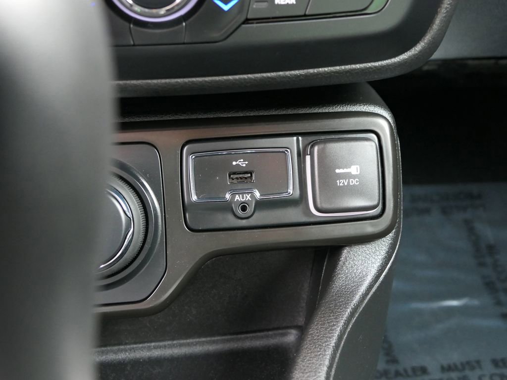 Used 2022 Jeep Renegade Latitude image 25