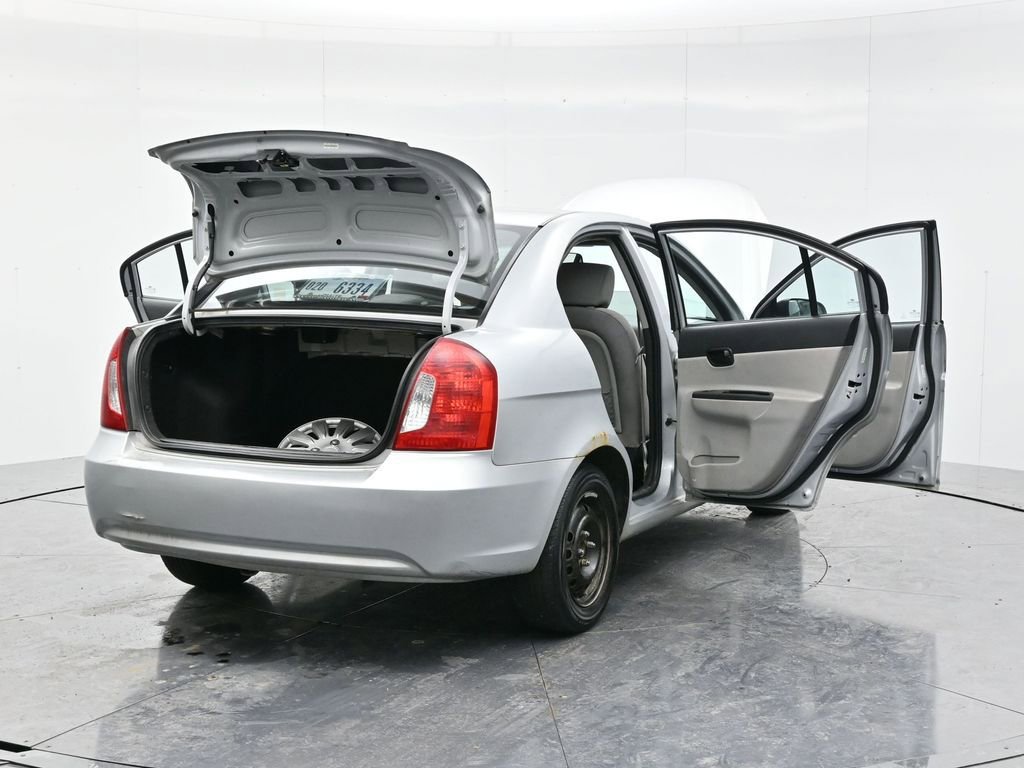 Used 2010 Hyundai Accent GLS w/ Premium Pkg 4 image 51