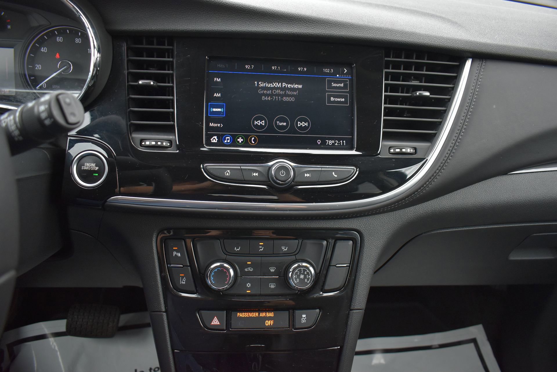 Used 2022 Buick Encore Preferred w/ Safety Package II image 27