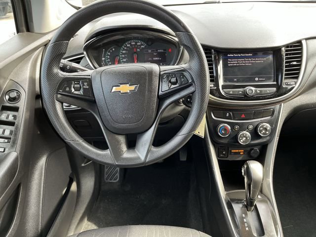 Used 2020 Chevrolet Trax LT AWD/4WD image 12