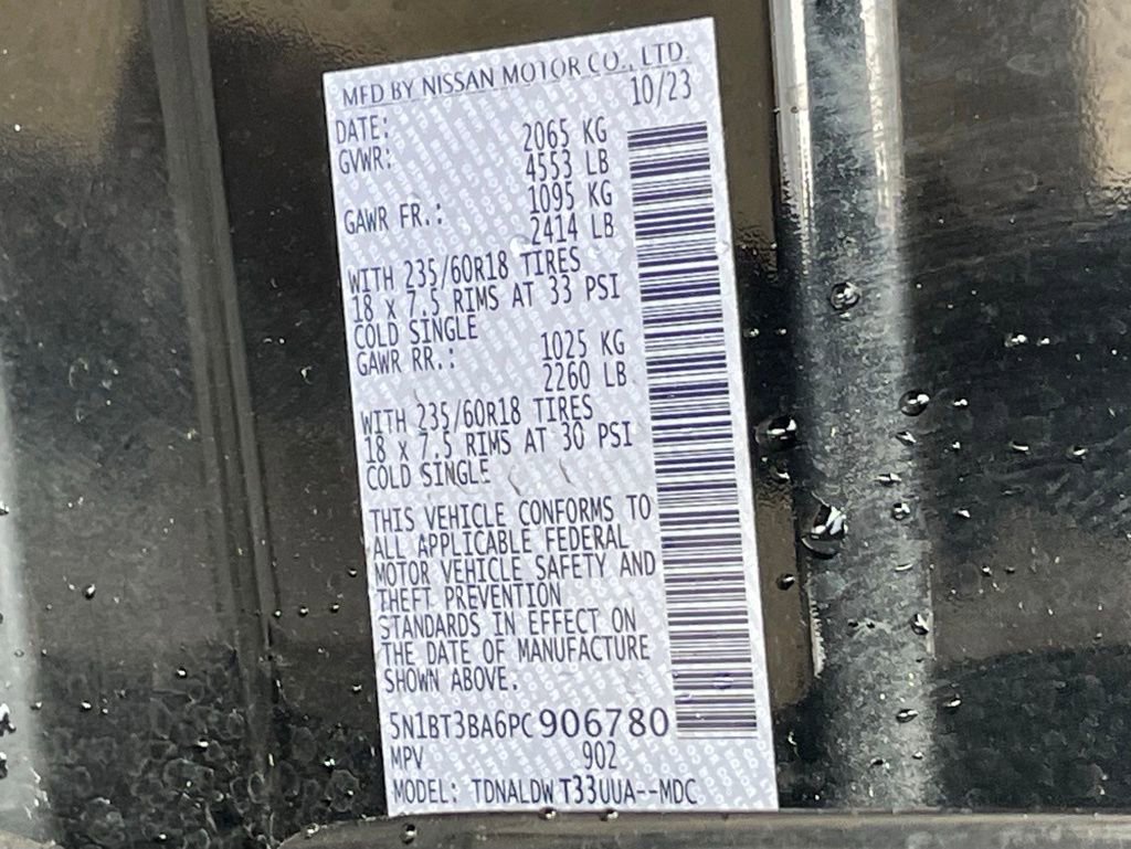 Used 2023 Nissan Rogue SV image 34