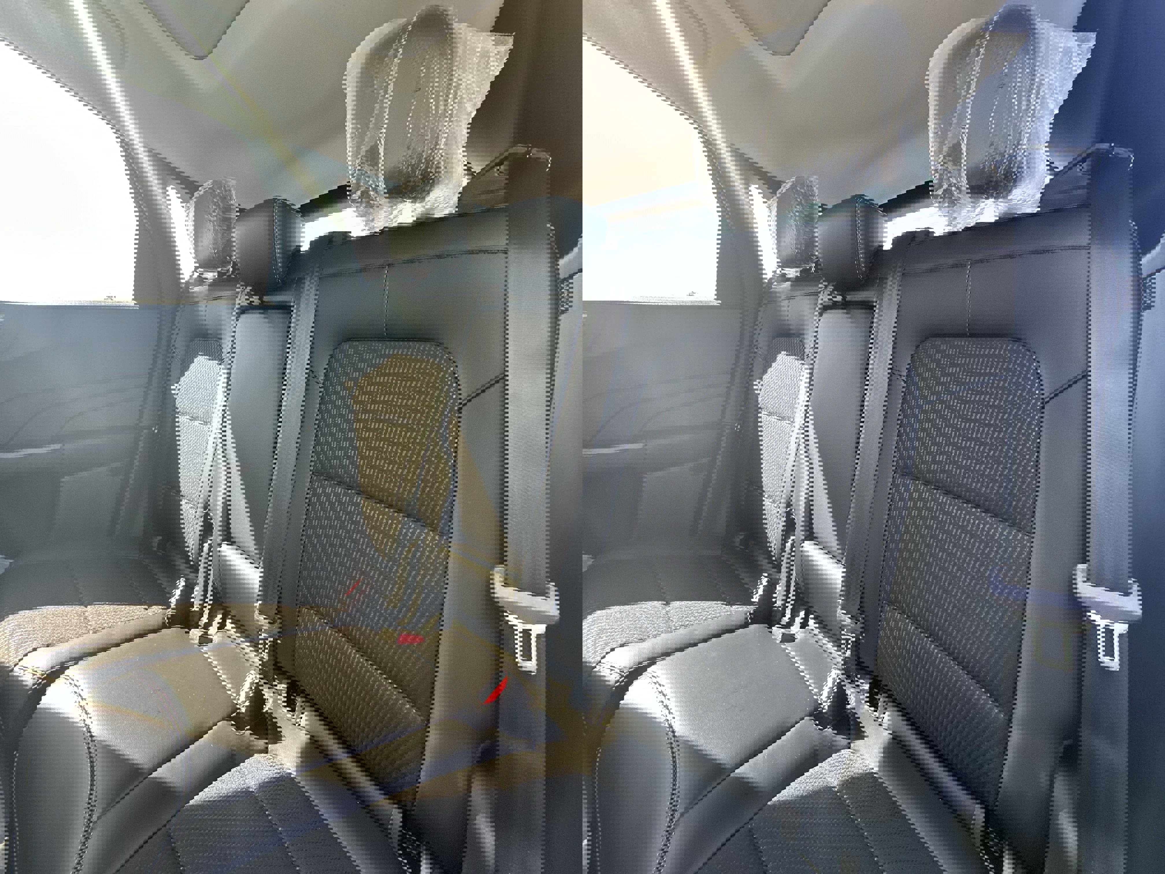 New 2025 Ford Escape SE image 25