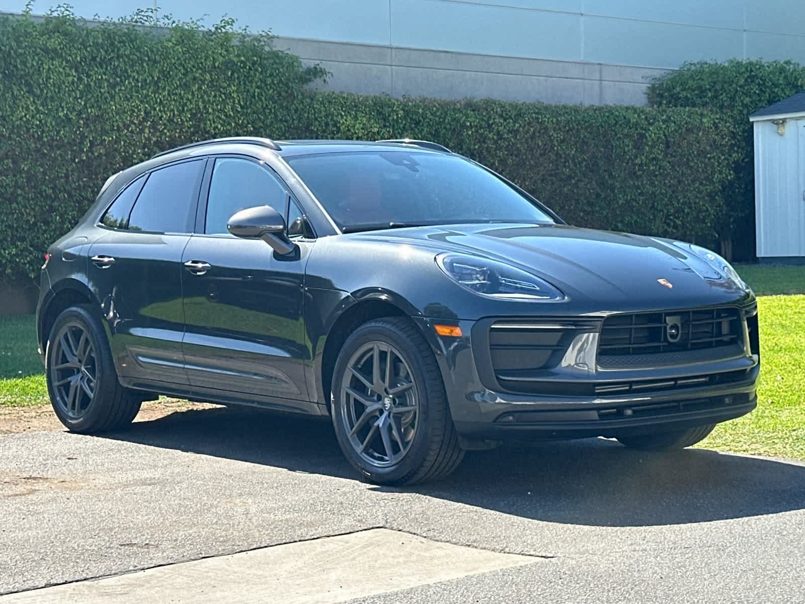 New 2026 Porsche Macan Turbo AWD/4WD image 10