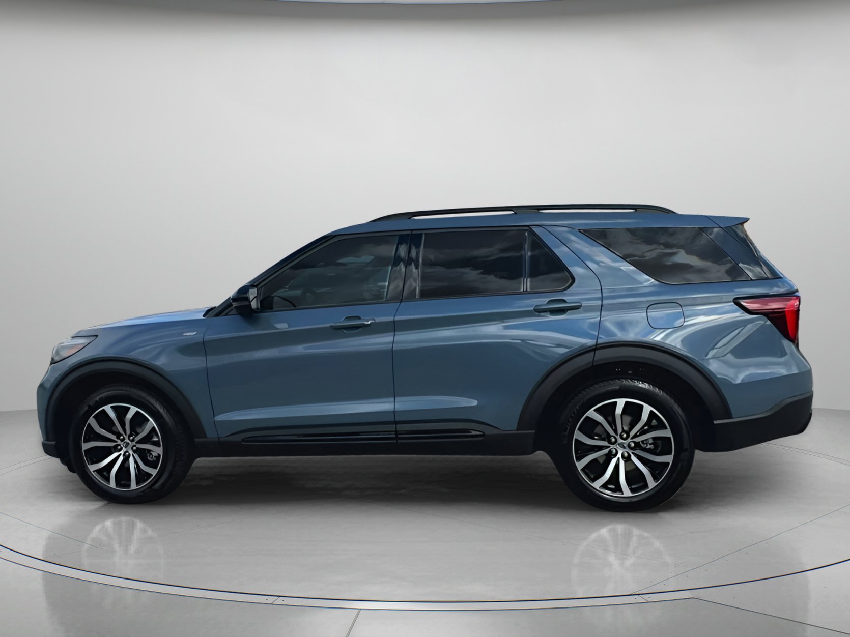 New 2026 Ford Explorer ST-Line image 17