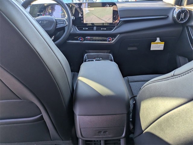 New 2026 Chevrolet Equinox LT w/ Convenience Package II image 30