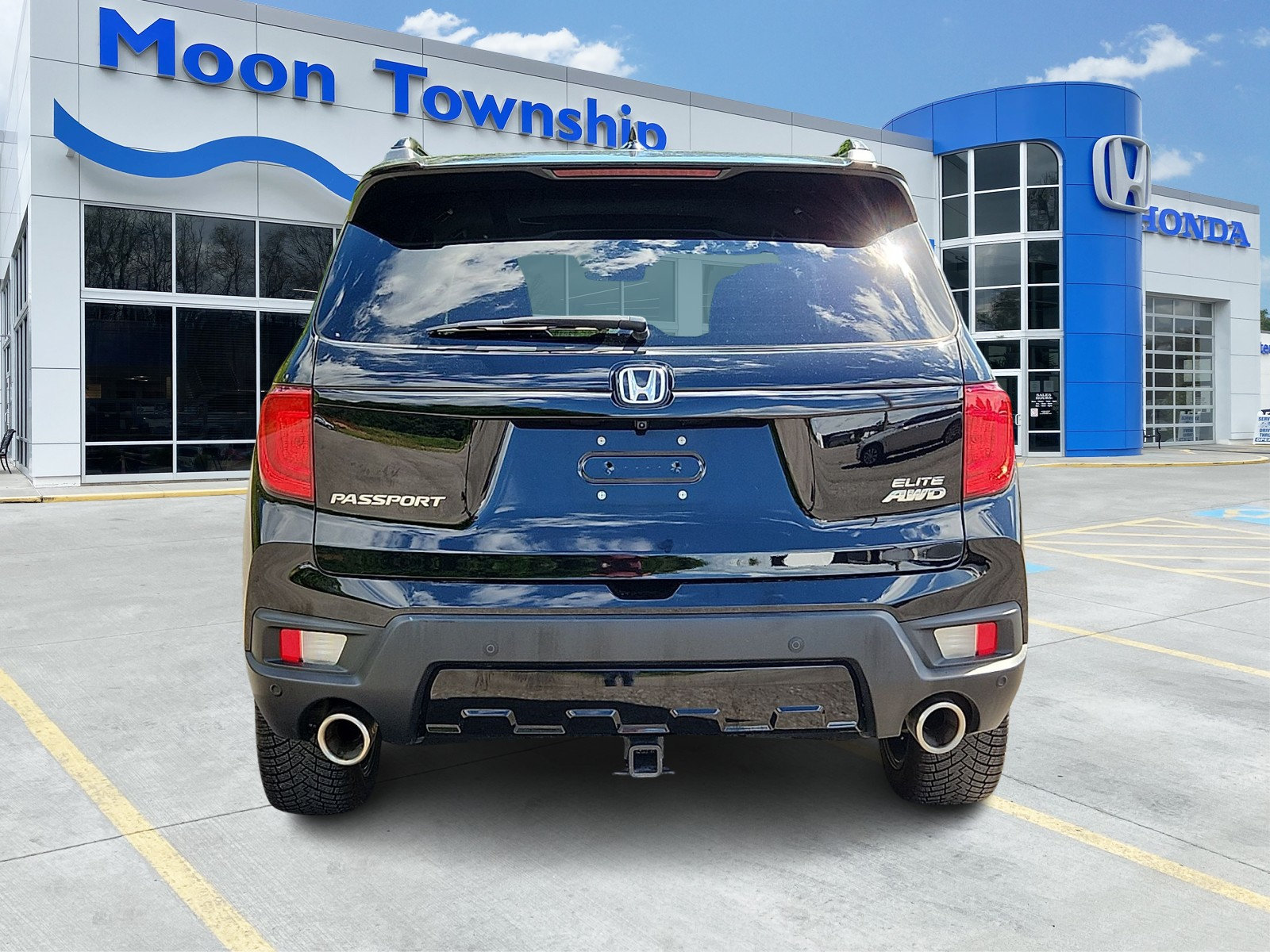 Used 2023 Honda Passport Elite image 5