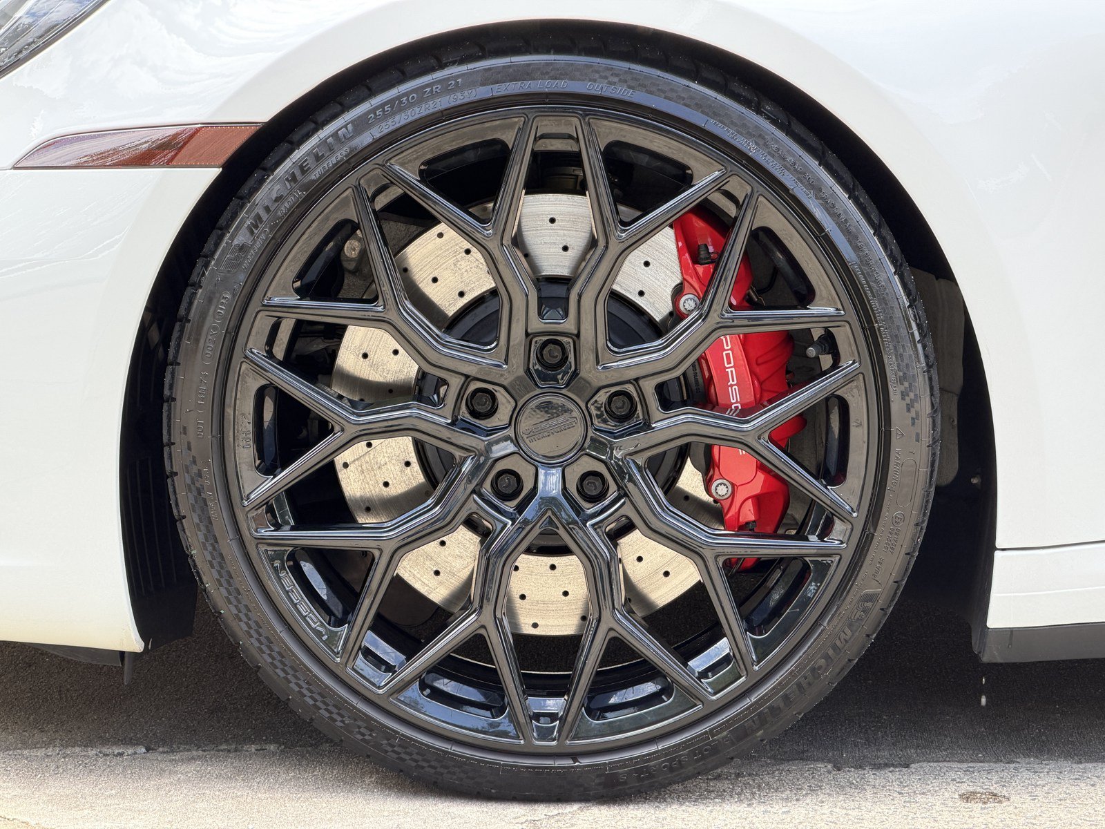 Used 2022 Porsche 911 Carrera 4 GTS AWD/4WD image 11