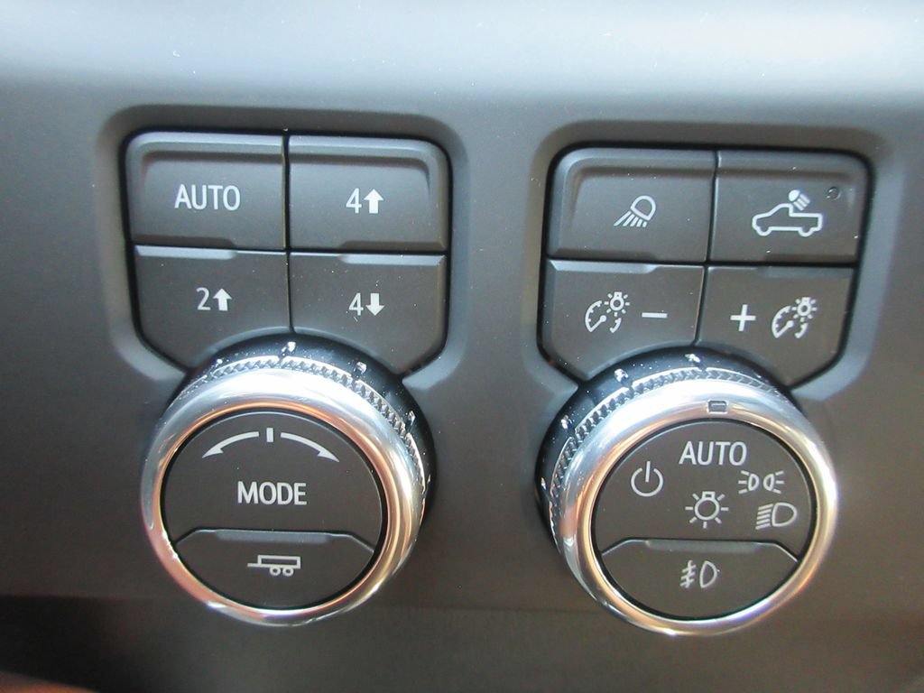 New 2026 GMC Sierra 1500 Denali Ultimate AWD/4WD image 17