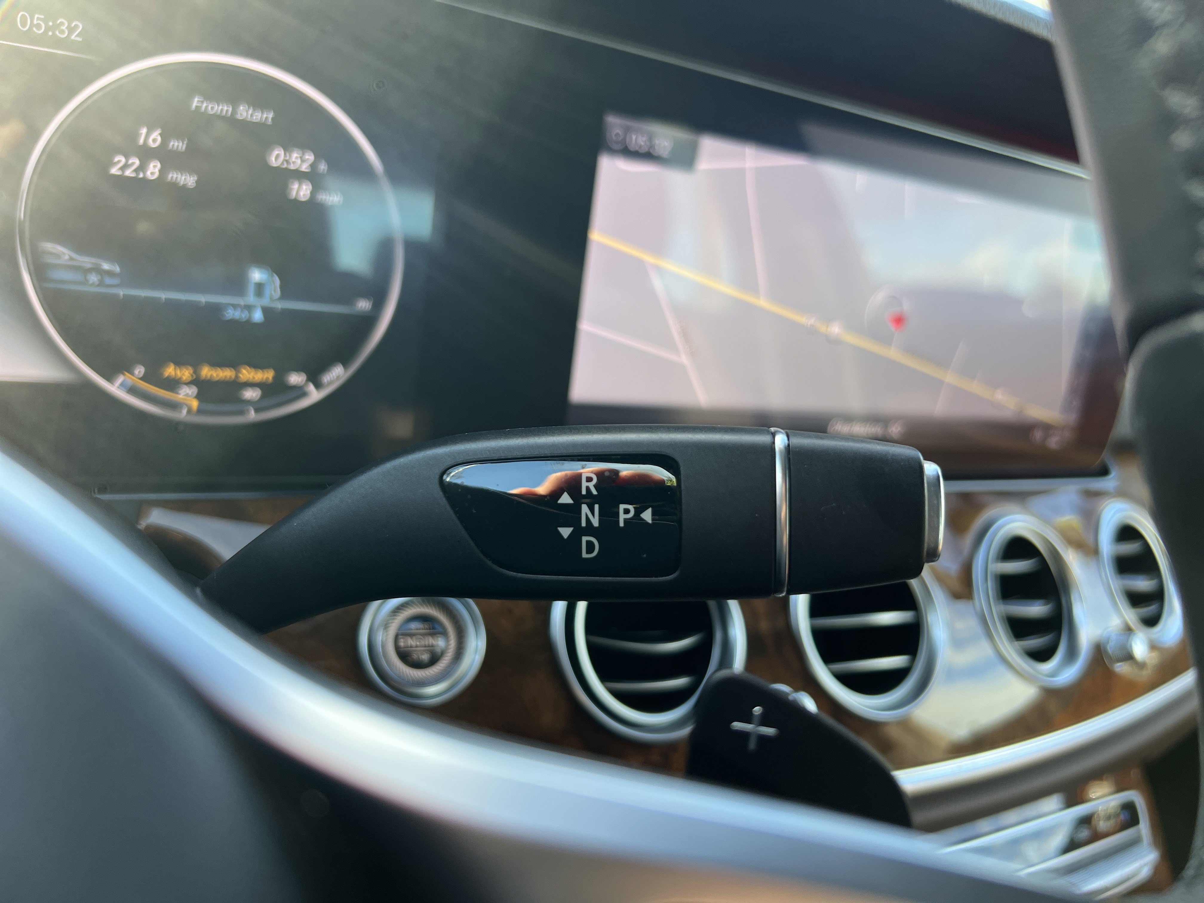 Used 2020 Mercedes-Benz E 350 4MATIC Sedan image 26
