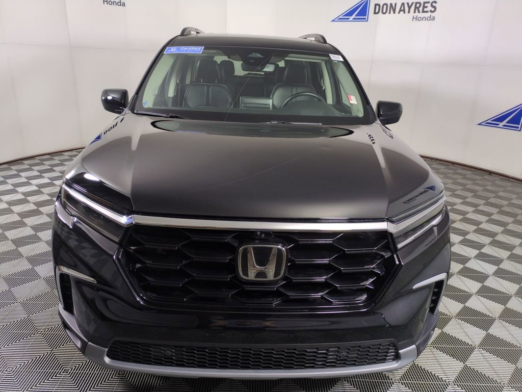 Used 2024 Honda Pilot Elite image 11
