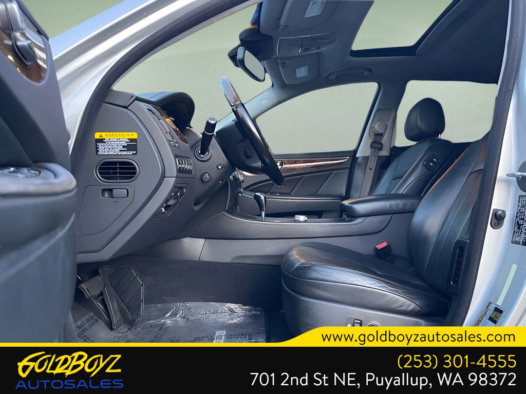 Used 2011 Hyundai Equus Signature RWD image 15