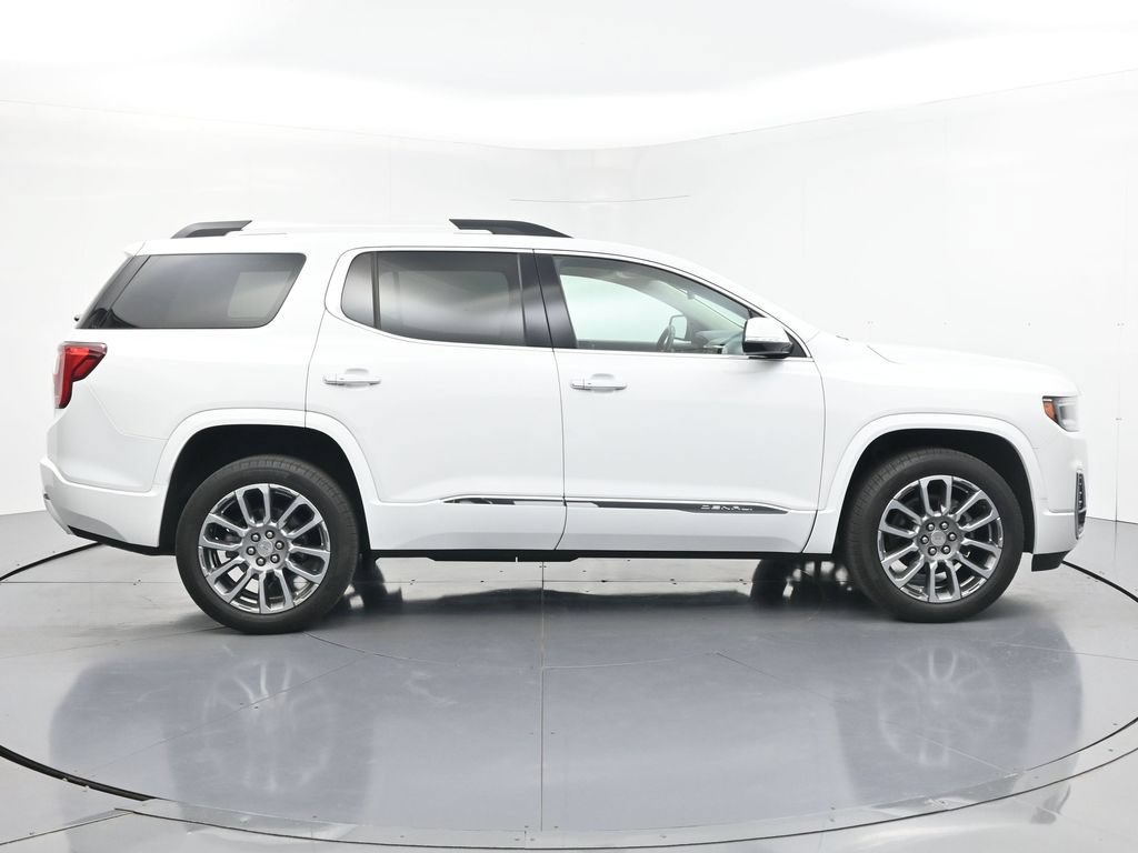 Used 2023 GMC Acadia Denali AWD/4WD image 6