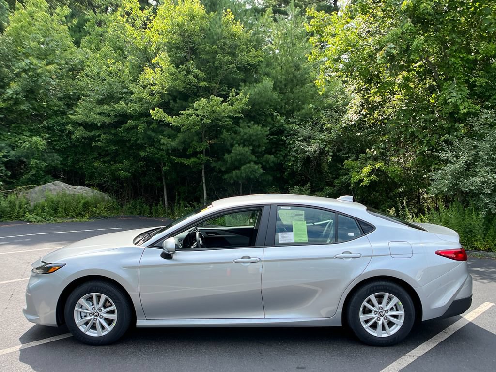 New 2026 Toyota Camry LE AWD/4WD image 2