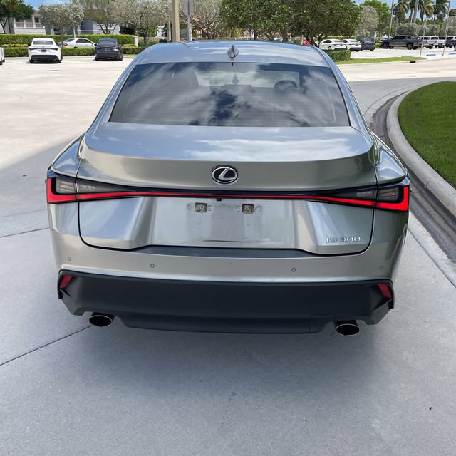 Used 2023 Lexus IS 300 w/ Comfort Package RWD image 4