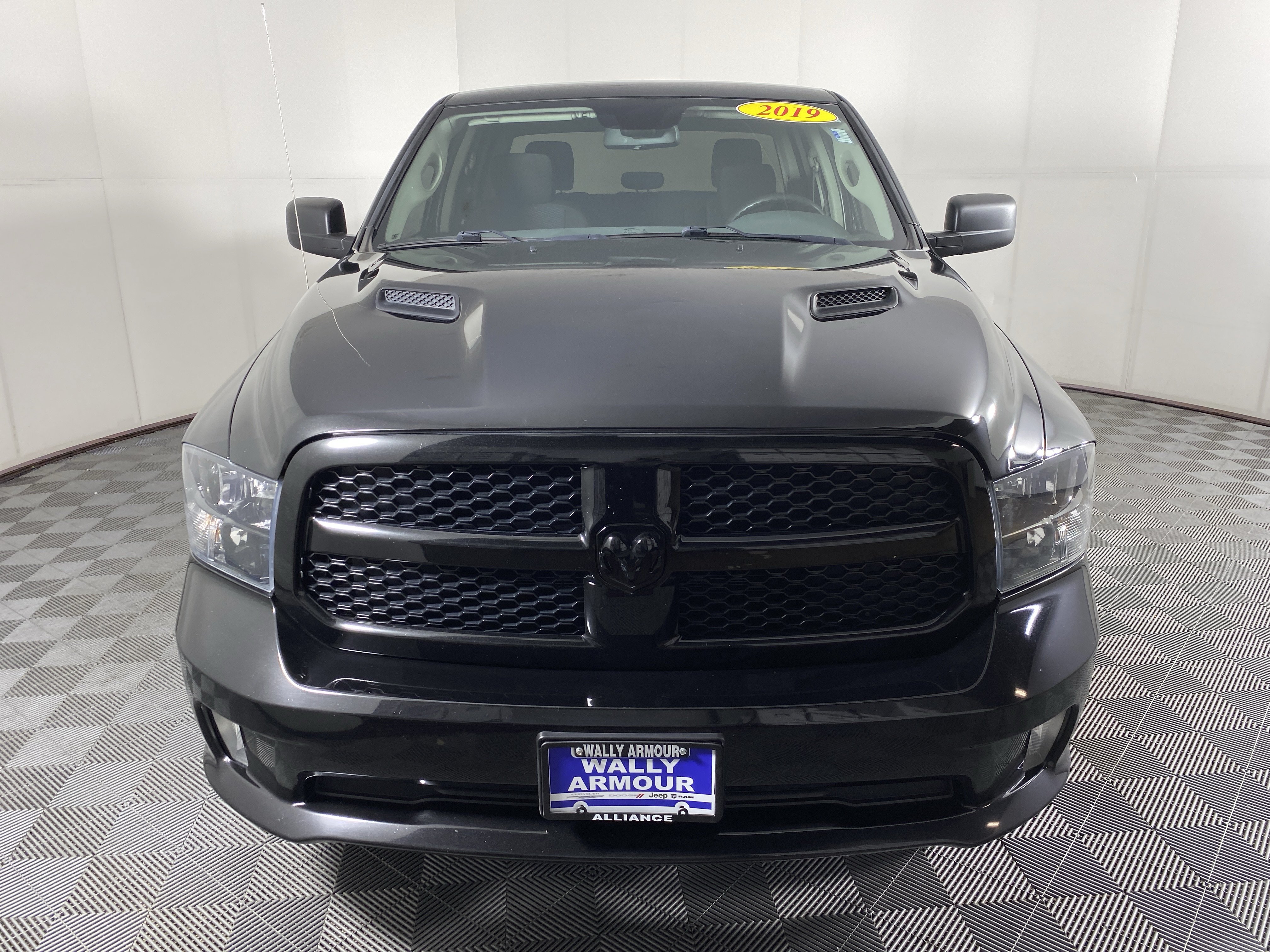 Used 2019 RAM 1500 Express w/ Wheel & Sound Group AWD/4WD image 11