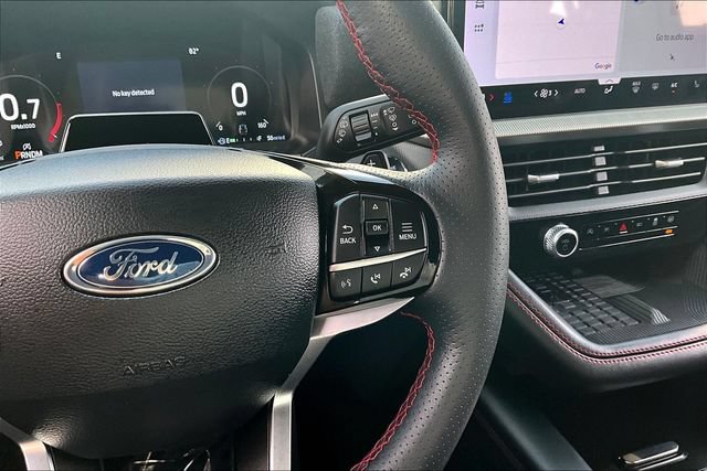 Used 2025 Ford Explorer ST AWD/4WD image 12