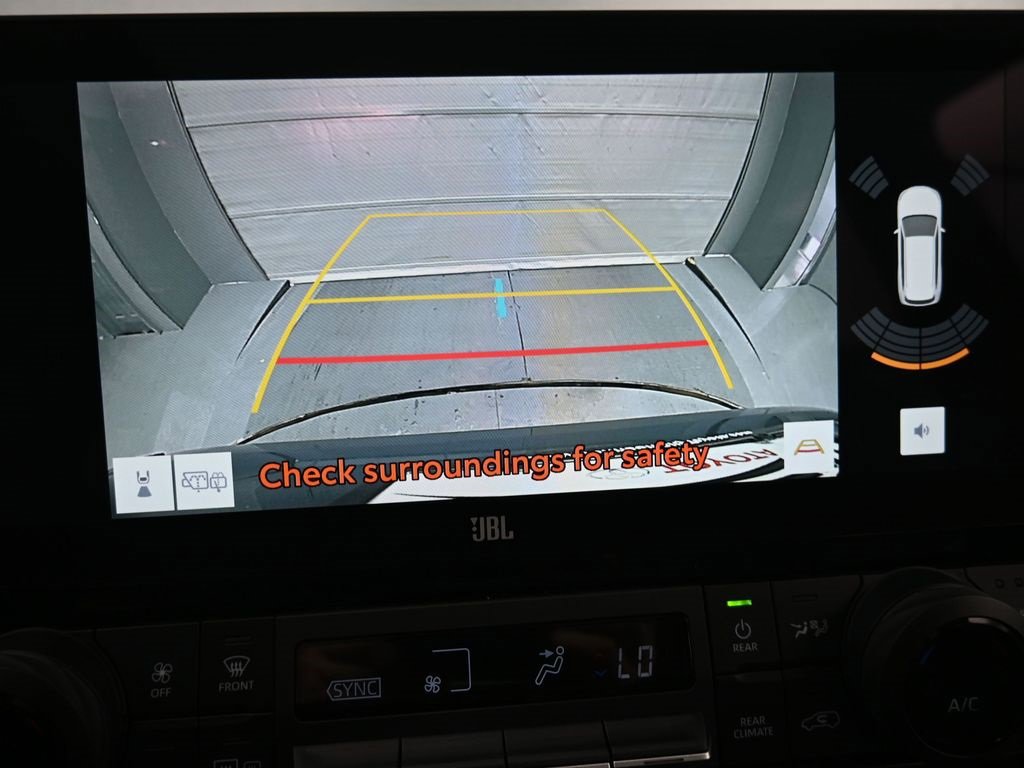 Used 2025 Toyota Grand Highlander AWD Hybrid image 20