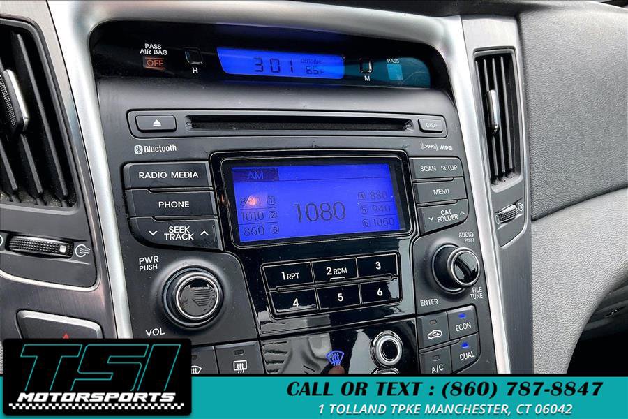 Used 2012 Hyundai Sonata Hybrid FWD image 20