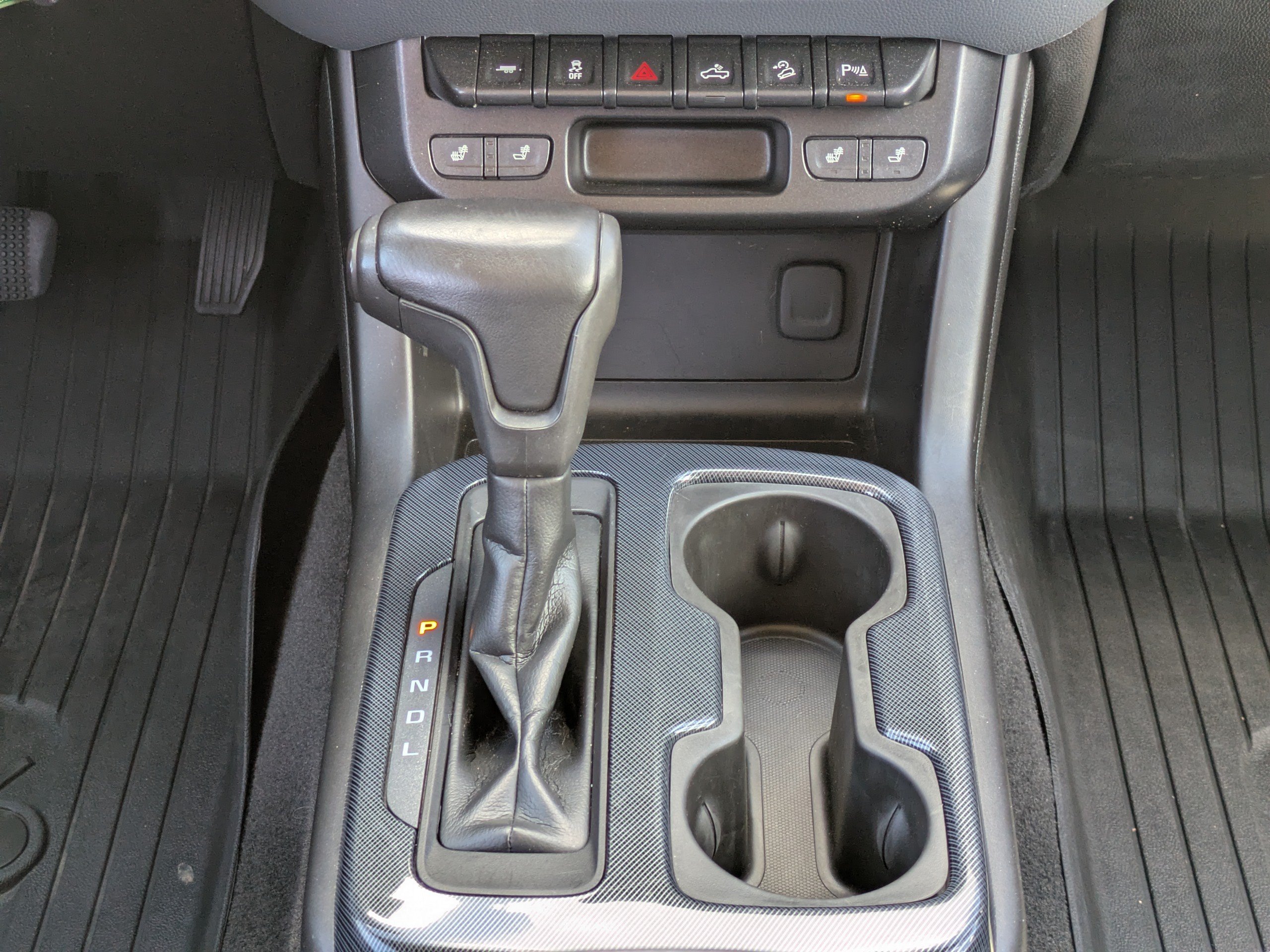 Used 2019 Chevrolet Colorado Z71 AWD/4WD image 17