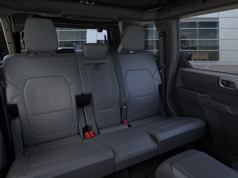 New 2026 Ford Bronco Outer Banks w/ Sasquatch Package AWD/4WD image 11
