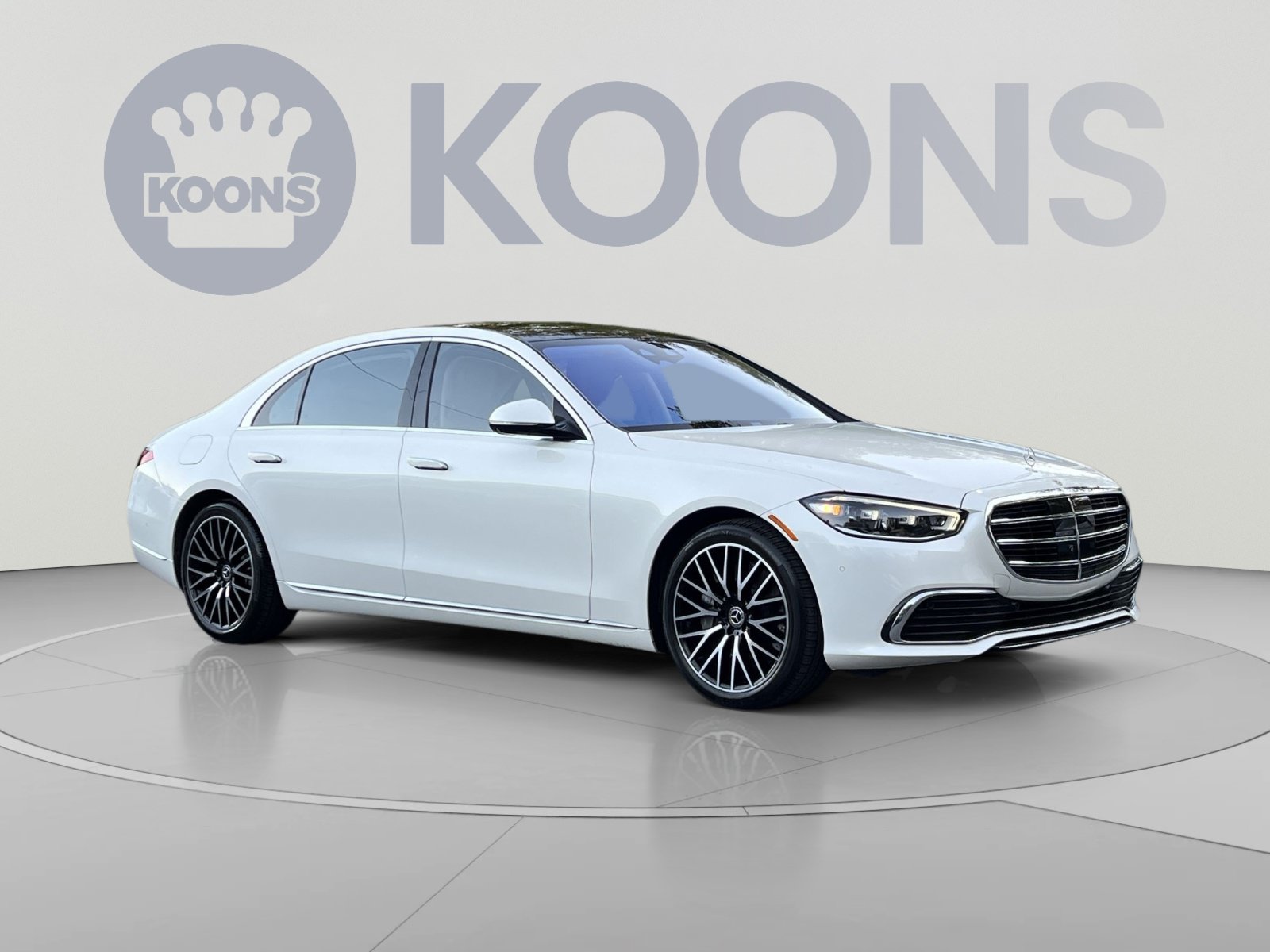 Used 2022 Mercedes-Benz S 500 4MATIC image 2
