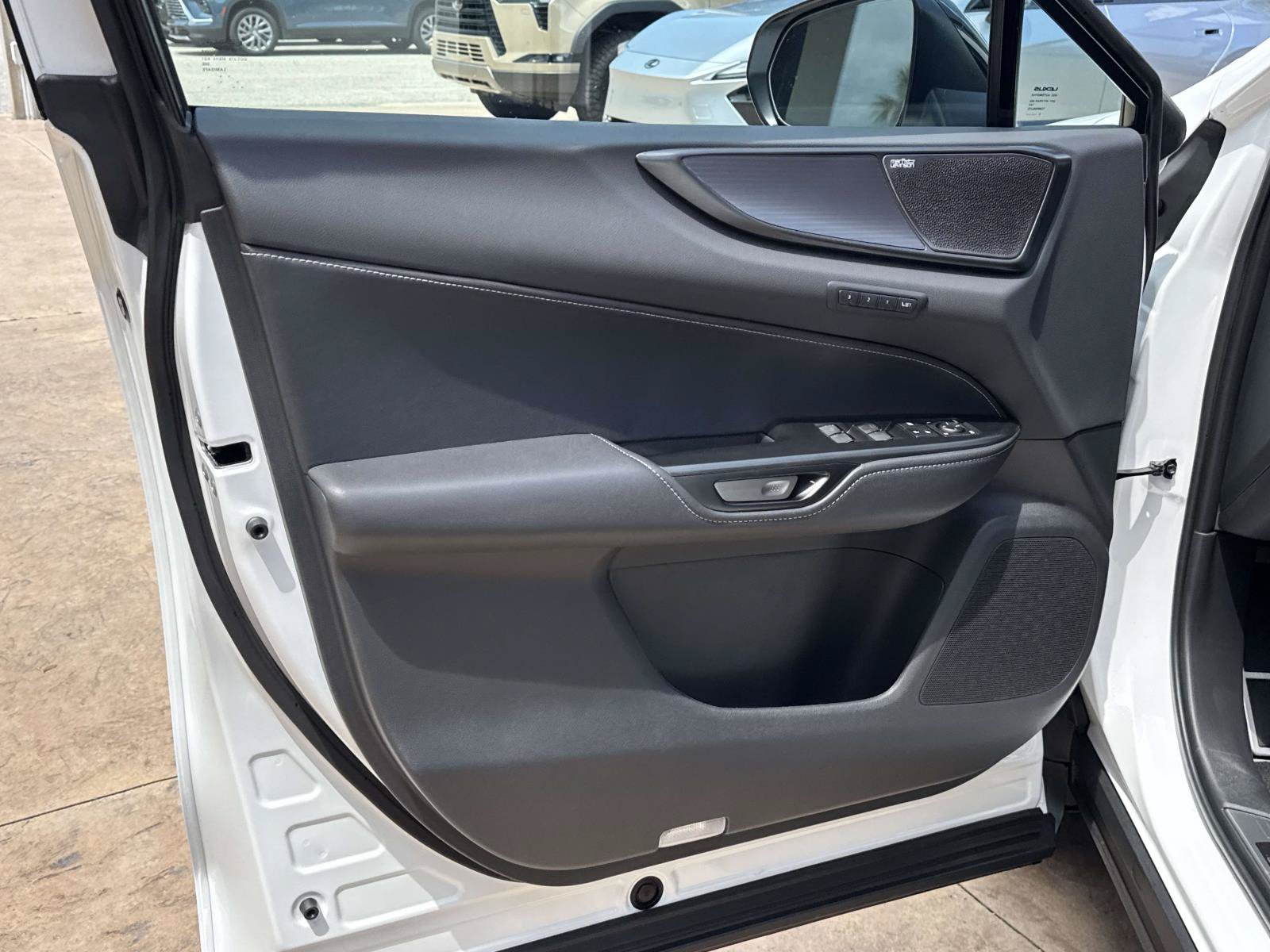 New 2026 Lexus NX 450h+ F Sport AWD/4WD image 8