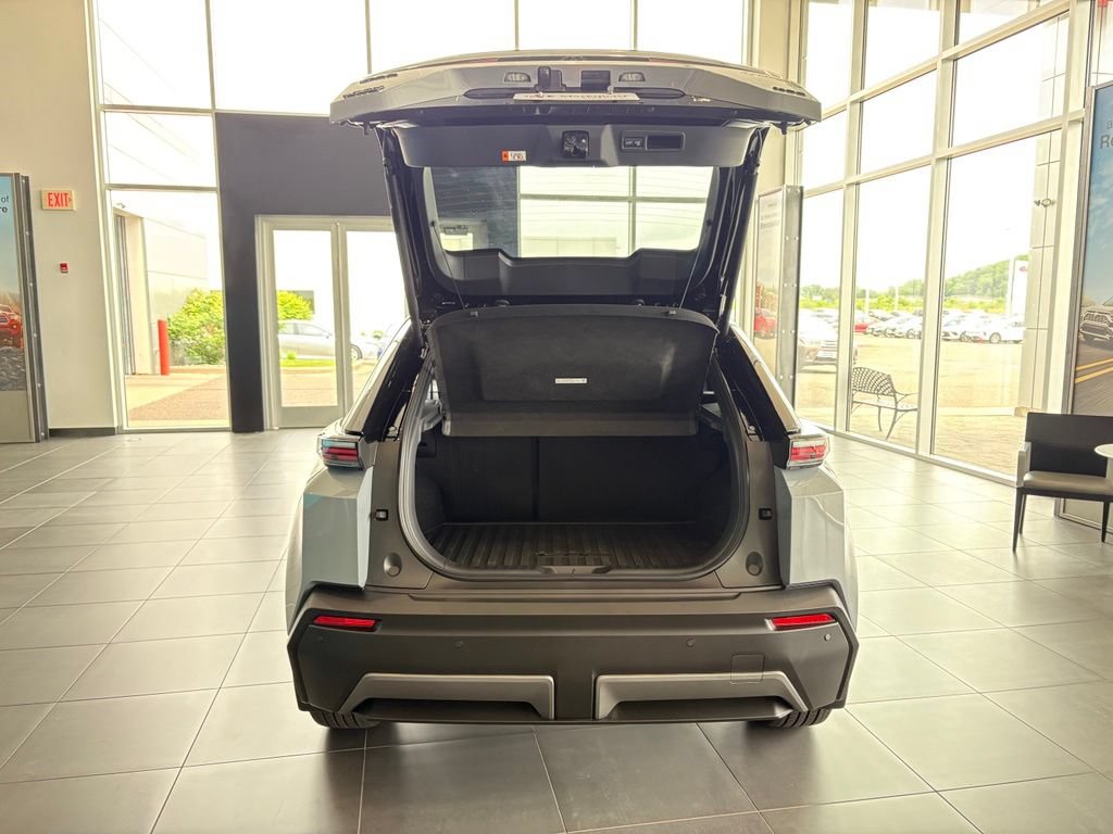 New 2026 Toyota C-HR AWD/4WD image 4