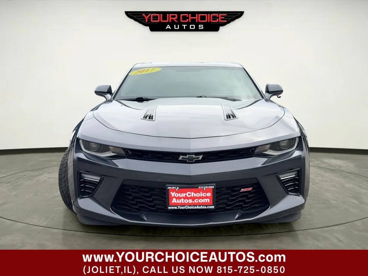 Used 2018 Chevrolet Camaro SS RWD image 9