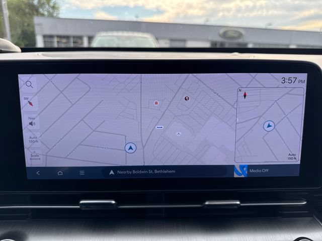Used 2024 Hyundai Kona Limited FWD image 22