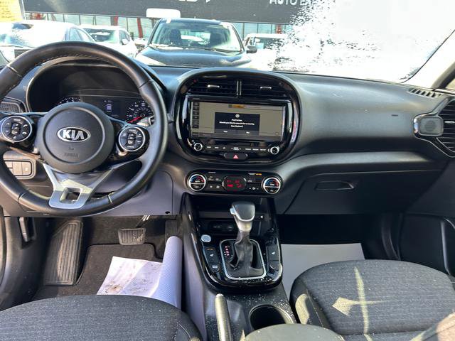 Certified 2020 Kia Soul EX image 17