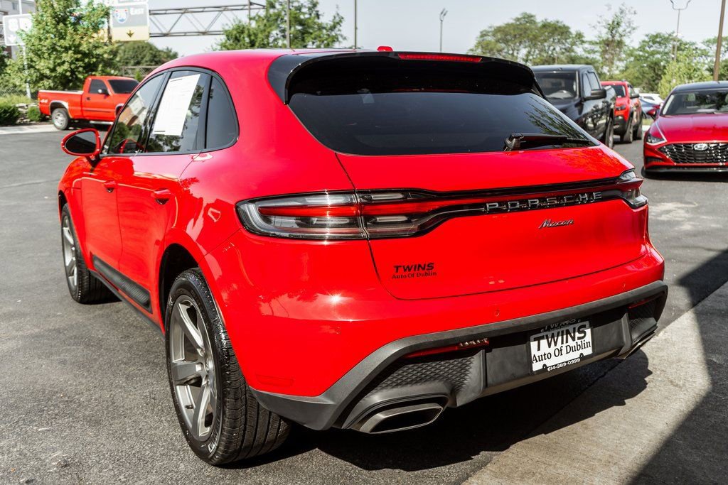 Used 2023 Porsche Macan AWD/4WD image 41