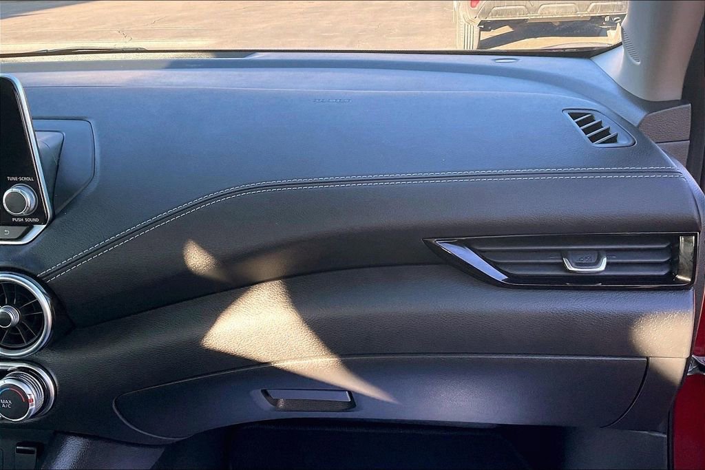 Used 2024 Nissan Sentra SV image 15