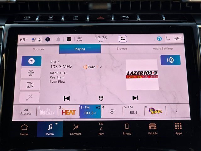 New 2025 Jeep Grand Cherokee L Limited w/ Luxury Tech Group II image 33