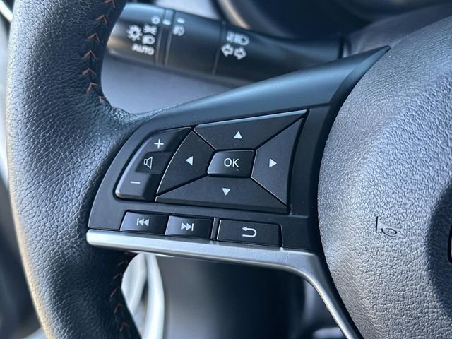Used 2023 Nissan Kicks SR w/ SR Premium Package image 23