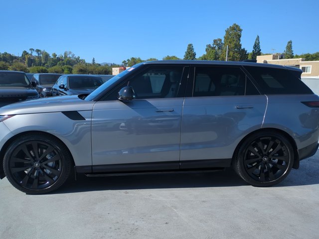Certified 2024 Land Rover Range Rover Sport SE AWD/4WD image 9
