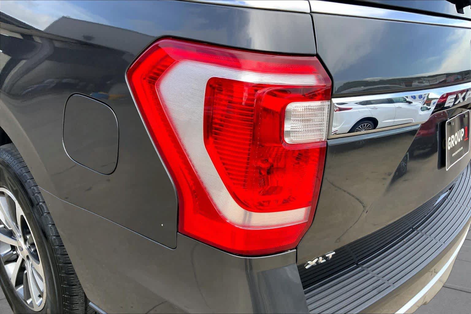 Used 2020 Ford Expedition XLT RWD image 27