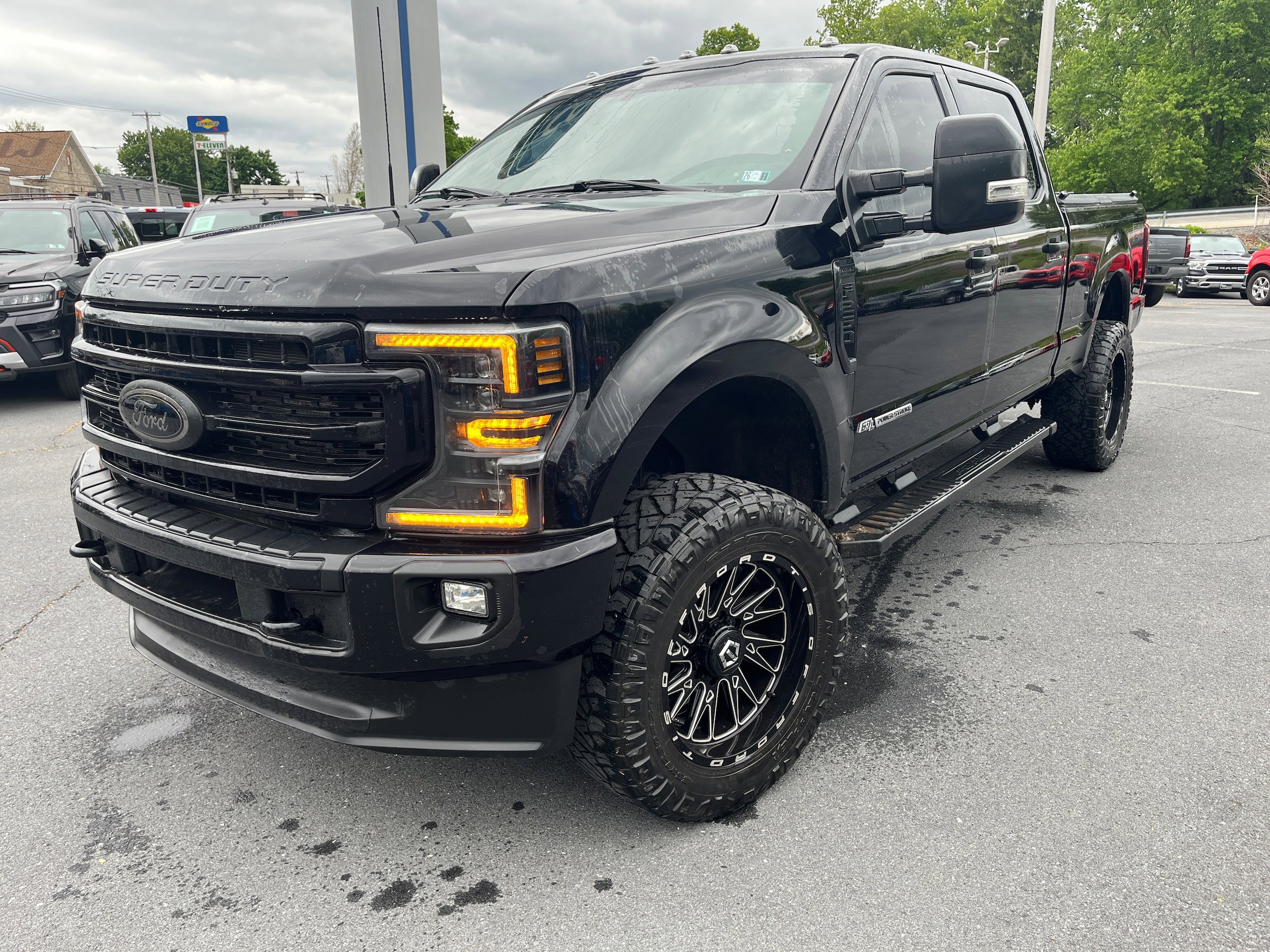 Used 2022 Ford F250 XLT w/ Black Appearance Package AWD/4WD image 18