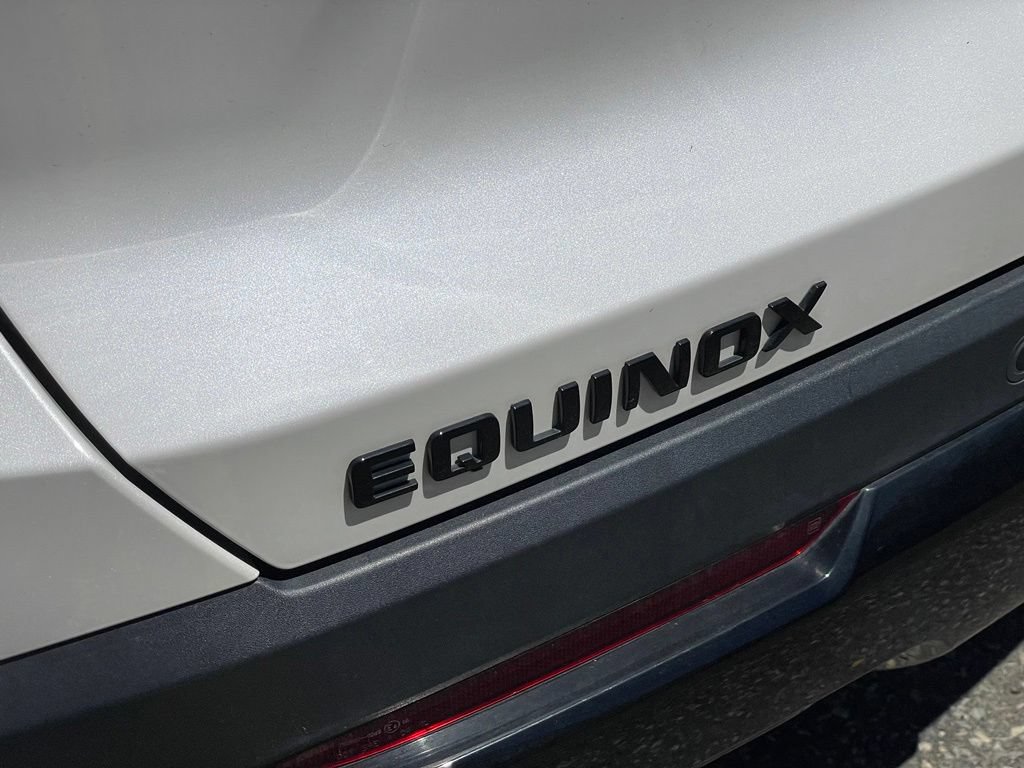 Used 2025 Chevrolet Equinox RS w/ Safety and Technology Package FWD image 31